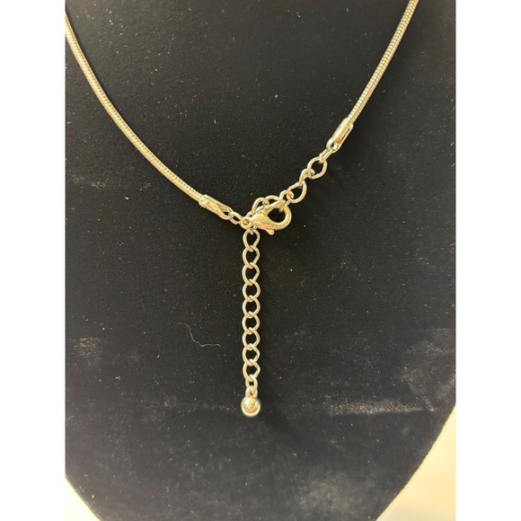 Pendant Necklace Silver Tone Blue  Thick Chain Pebbled Metal - Picture 8 of 9